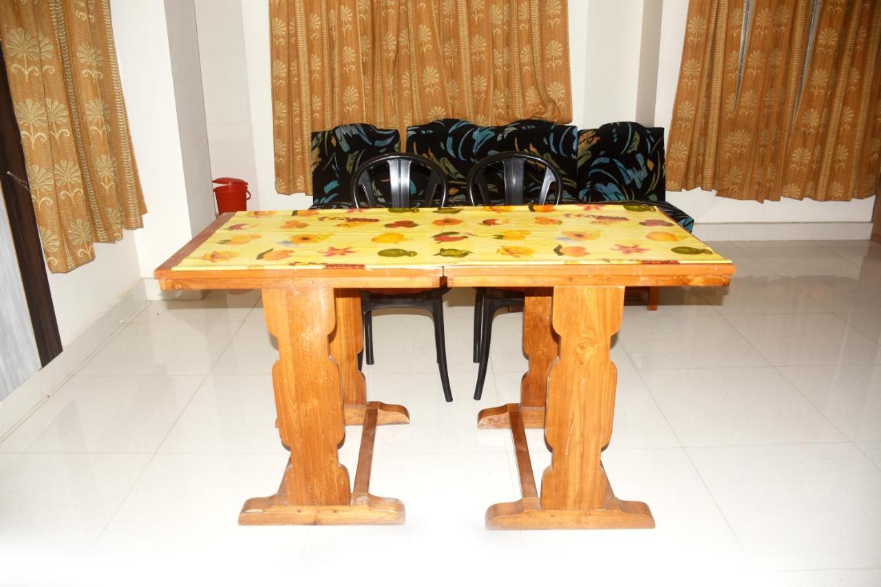 Hotel Trinath Nayagarh 外观 照片